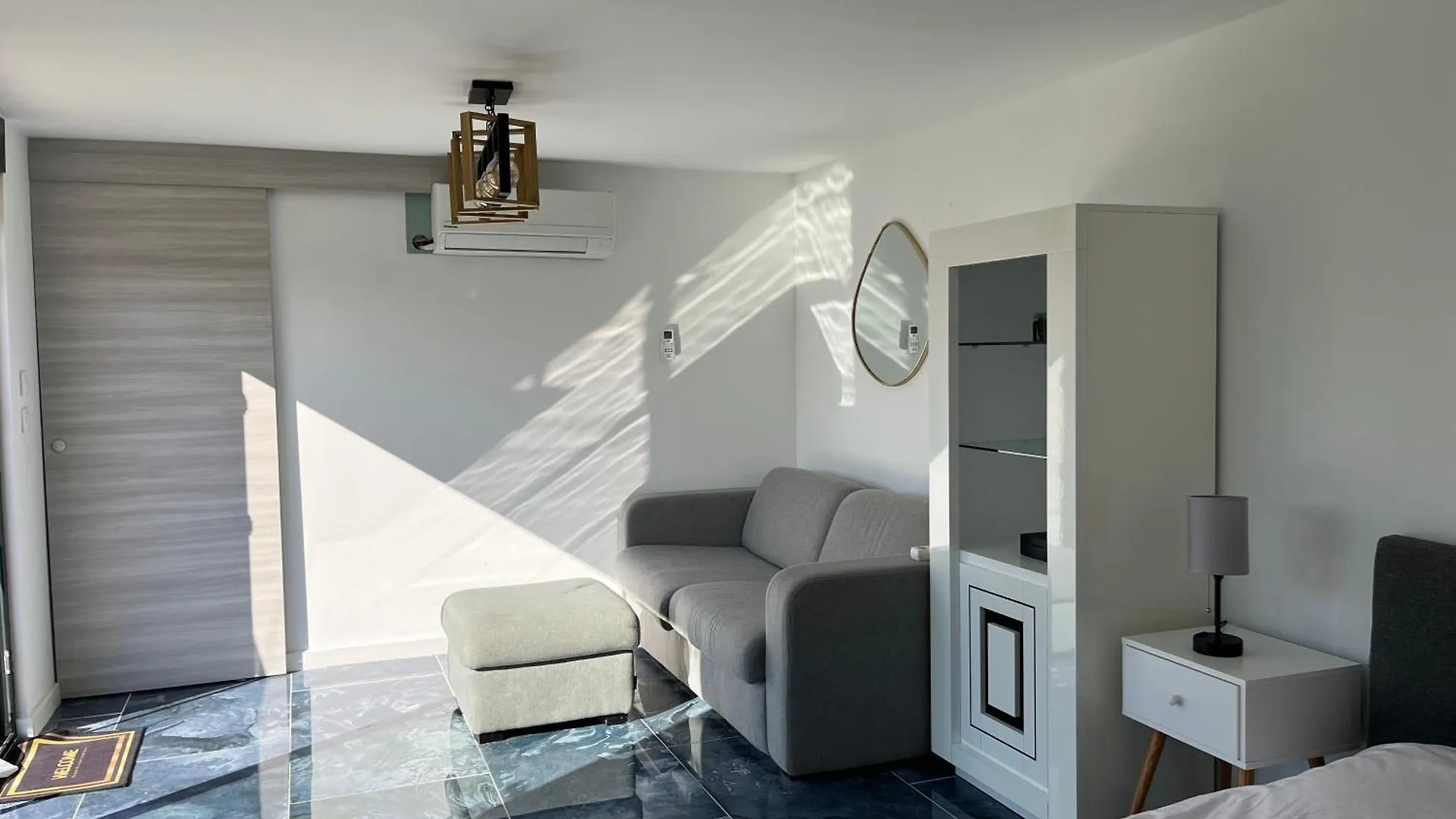 Homestay J&J Home Entraigues-sur-la-Sorgue