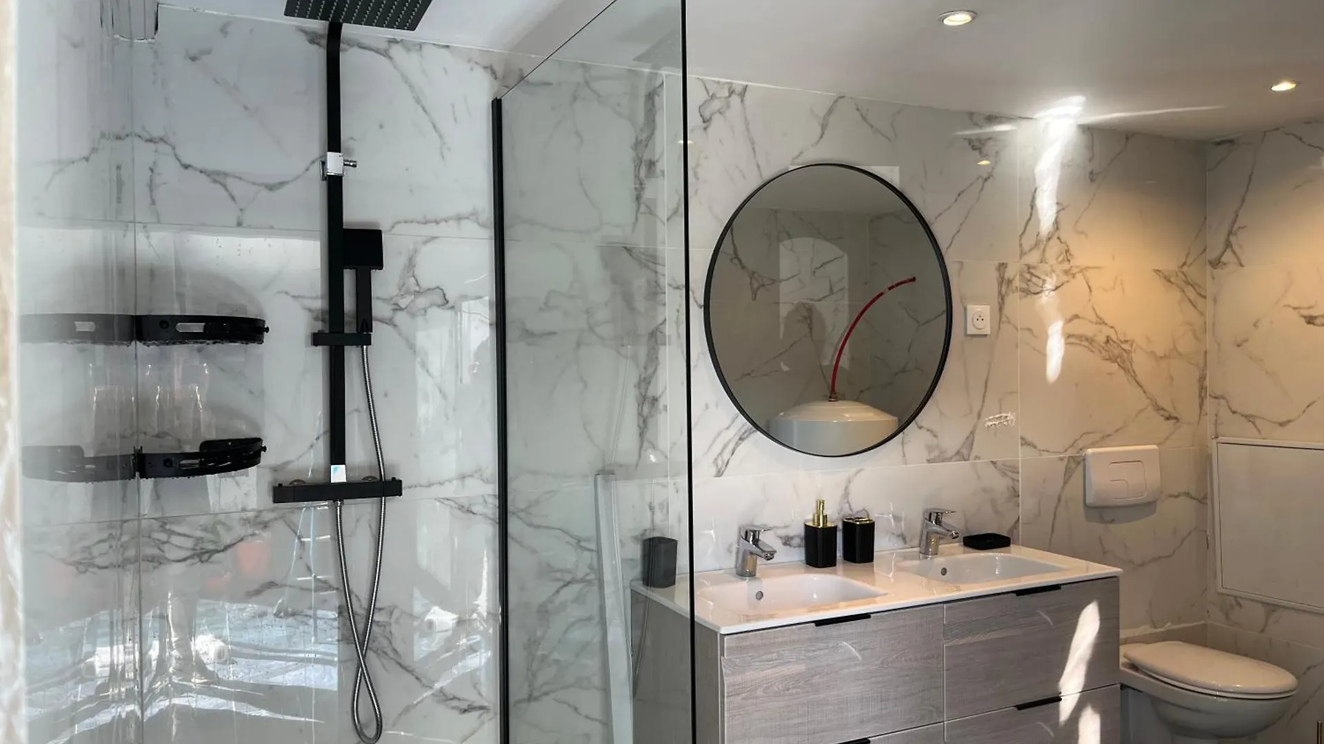 J&J Home Entraigues-sur-la-Sorgue